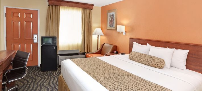 Days Inn by Wyndham Acworth Hotels in Cobb County