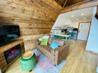 The Moose @ Exit Glacier Cabins - Chalets
