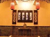 Tuoliang Caosu Zhai