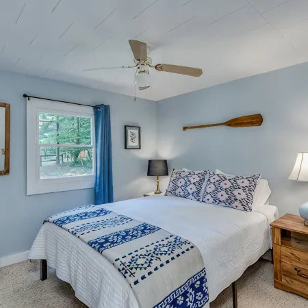 Creekside vintage retreat with HOT TUB!