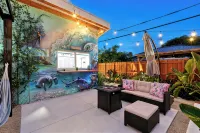 Cozy Stay •Near Hard Rock Stadium • Private Serene Backyard