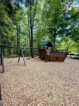 Woodlands Lodge-Charming 3-bedroom cabin in phenomenal Lake George - ชาเลต์