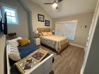New in 2024 Carova Beach Canal Front Home!! 4X4 Required - 4 stjerner