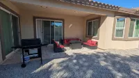 Spacious Luxury Retreat in the Heart of Glendale with All Amenities - Boutique