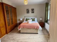 Whitepark Lodge - 5-Bed Countryside Home. Newly renovated family-friendly home - 4-Star