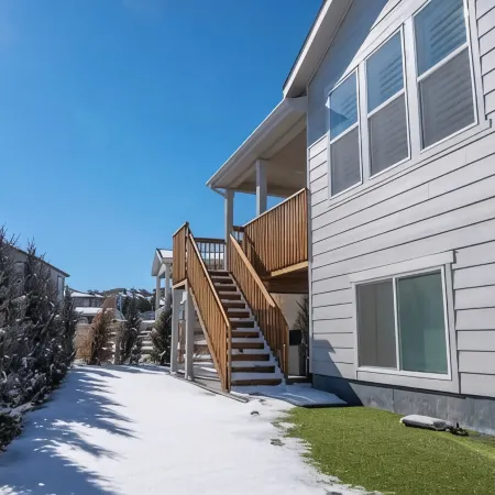 Upgraded Cozy, Spacious Family Friendly Home