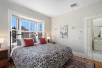 6Br w/ Parking Steps to Brown in College Hill - ブティック