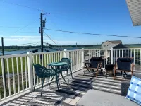 Quick walk to the Beach - 2-Star