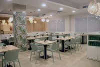 米拉馬爾4高級高級酒店 - 早餐