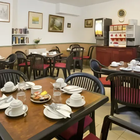 Dover Hotel - B&B Отели рядом с достопримечательностью «Вестминстер»