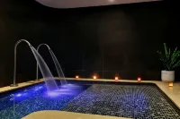 Sheraton Sharjah Beach Resort & Spa - Hot Springs