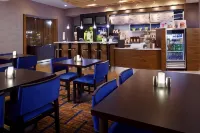 Courtyard Newark Granville - 3 estrellas