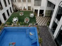 Sparsh Hotel and Resort Bareilly - Pools