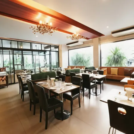 Green Hotel and Resort