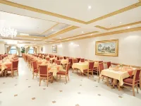 Grand Millennium Al Haram Hotel - 조식 운영