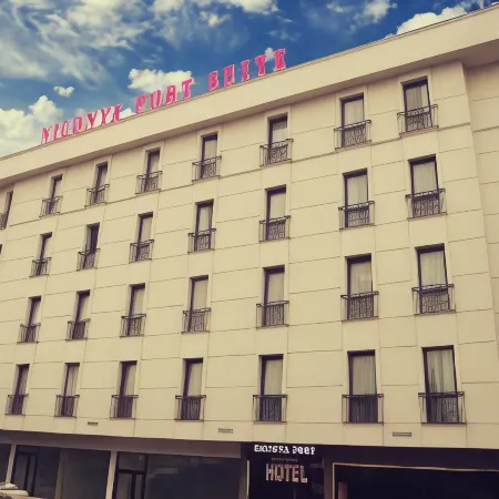 Niconya Port Suite&Hotel Отели рядом с достопримечательностью «Бахчелиэвлер»