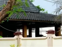 Hotel Queen Star - 2-Star