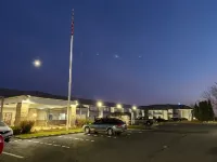 Baymont by Wyndham Moses Lake - parking