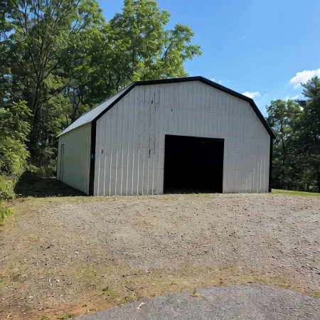 Relaxing 3/2 House Family Friendly & Pet Friendly with huge picnic pavilion