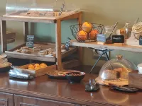 Bacchus - breakfast
