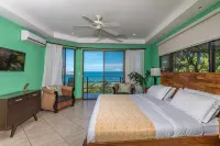 Top Rated/Oceanview, Closest to Manuel Ant. Park & Beach, W/Daily Wildlife Visit - อ่างจากุชชี่