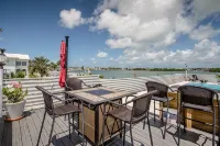 Watch dolphins play in Shelter Cove while swimming in our oversized  pool - Wifi