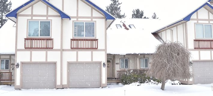 Spacious, cozy, and family-friendly home in ski & golf resort in North Michigan Hotels in Otsego County