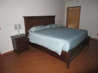 The perfect home base for exploring Florida! 3BR, 2BA executive home with Pool - 3성급