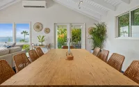 Gorgeous 5-BDRM Villa Maxine- Located on Famous Peterborg- Pool- Oceanside