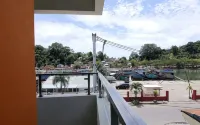 Budget Hotel by the Harbour - 2-Star