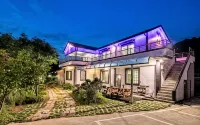 Hadong Hwagaesongi Pension - 2-Star