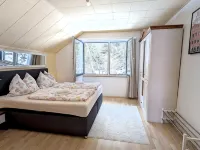 Vacation apartment Edeltraud on Lake Millstatt, hiking vacation and much more, apartment 3 Hotels in Dobriach