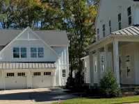 Brand new detached apartment over Garage in Davidson 3 blocks from Main Street Hotels in Davidson