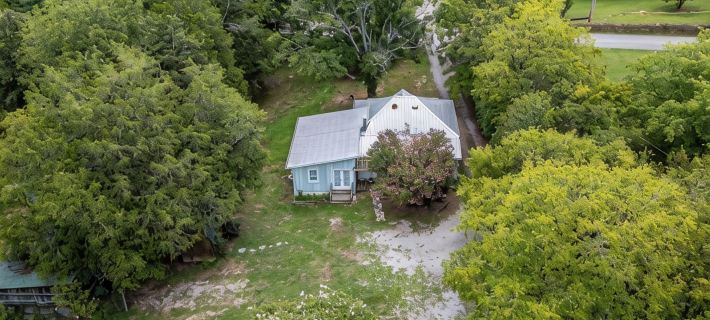 Charming 3-bedroom farmhouse private 15 minutes to downtown Chattanooga Hoteles en Condado de Walker