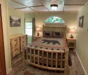Cozy Chalet with First Lake access just minutes from town.  Great Location - Boutique