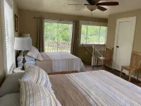 弗里奧河度假屋+宿舍小屋，私家排球泳池、涼亭、臨河！ - 游泳池