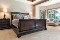 Lakefront in Elite Silverhawk Estates on Island Park Reservoir near Yellowstone - Alppimaja