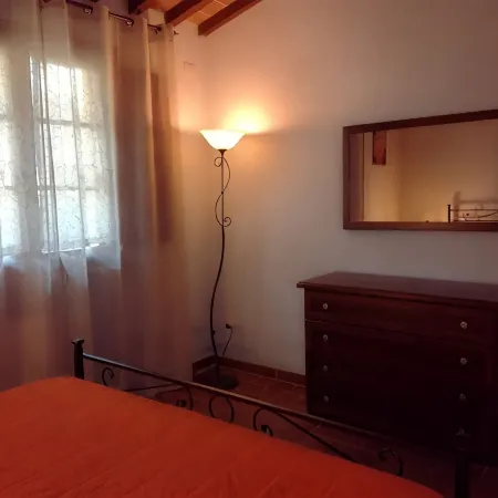 Villa with pool in Tuscany, close to San Gimignano and Volterra