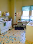 Fully equipped apartment for short term vacation rentals! - WiFi