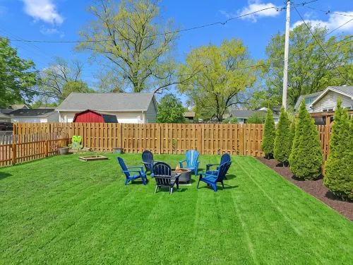 Pedal II - Private 2 Bedroom Apartment Close to Town ~ Walk Everywhere! - Wifi