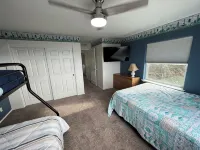 Cozy 3-bedroom house in amazing Rockaway Beach with WiFi - 무료 와이파이