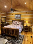 Yadkin River Lodge-cozy stay on the bluffs overlooking the Yadkin River. - 무료 와이파이