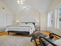 Charming beach home, complete with pool & cozy guest house! Hotels in Clinton
