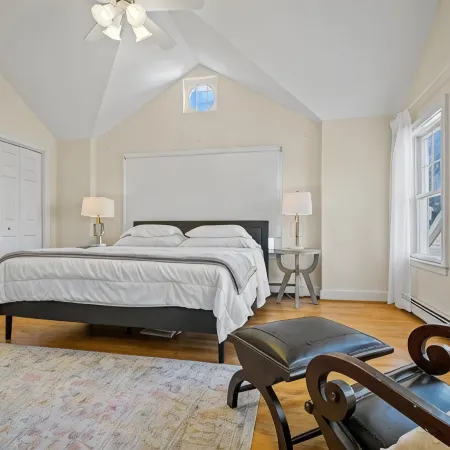 Charming beach home, complete with pool & cozy guest house!