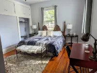 1920s bungalow near river, 8 min to DT AVL! - Wifi