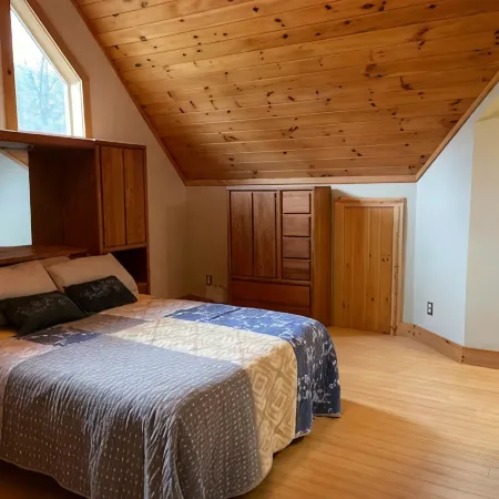 Peace Pond Acres in the heart of the Finger Lakes Hotels in Naples