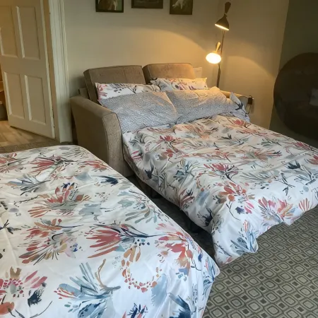 Stay in a Grand old House, Close to Hebden Bridge With Parking & pet Friendly