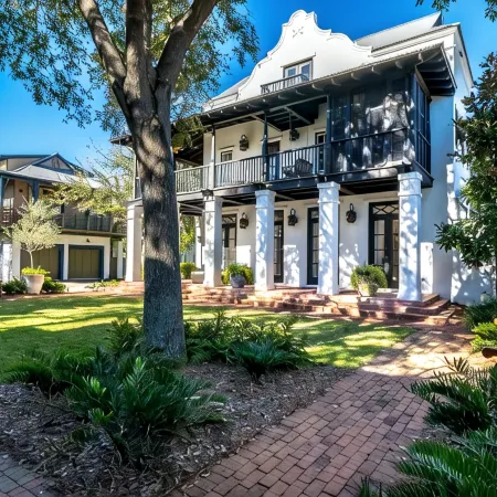 ROSEMARY BEACH Home - SOUTH OF 30A - multiple masters, heated pool