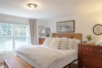 Luxurious, Meticulous, Charming, Beautifully appointed 3bedroom in State College - 4-نجوم