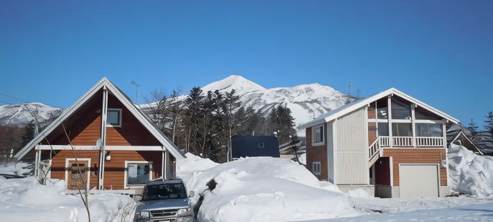Cottage Cruising Hotels in Niseko